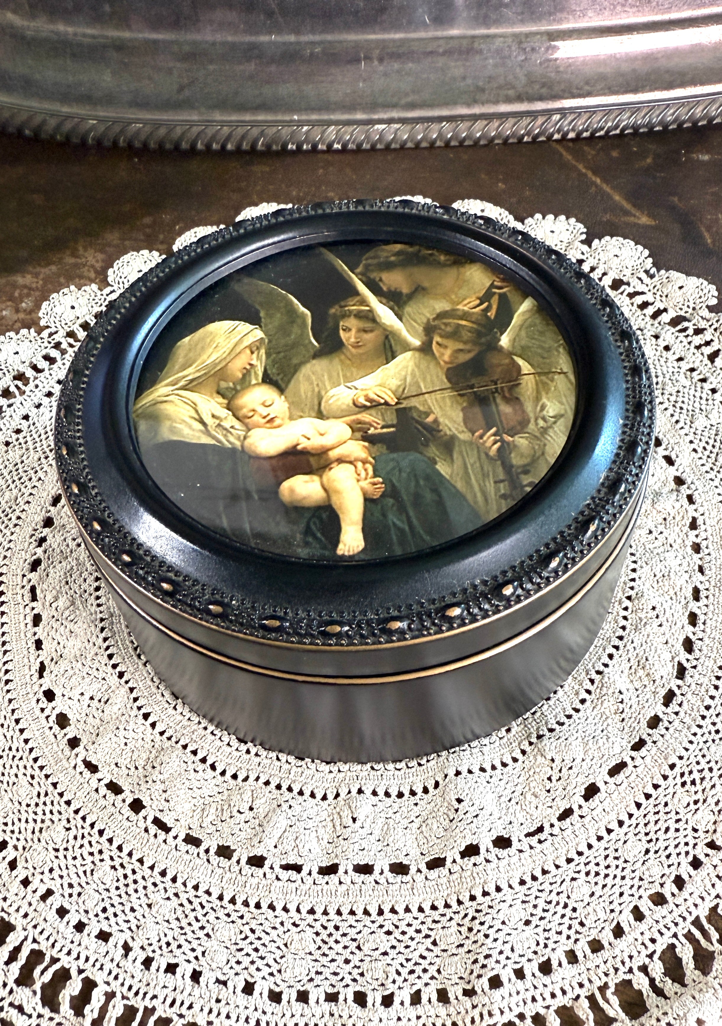 Round keepsake box featuring the Madonna and Child